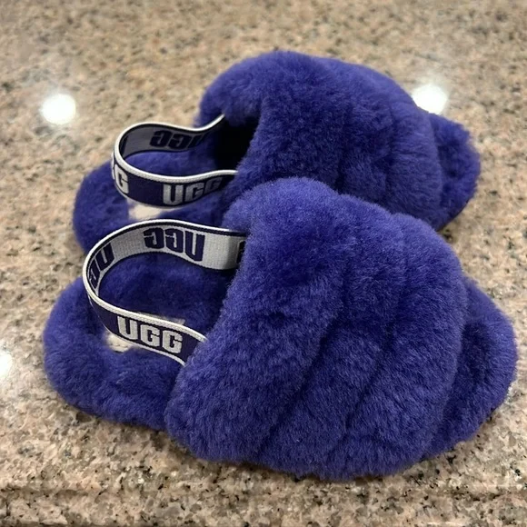 Uggs Fluff Yeah Slide - Picture 1 of 6